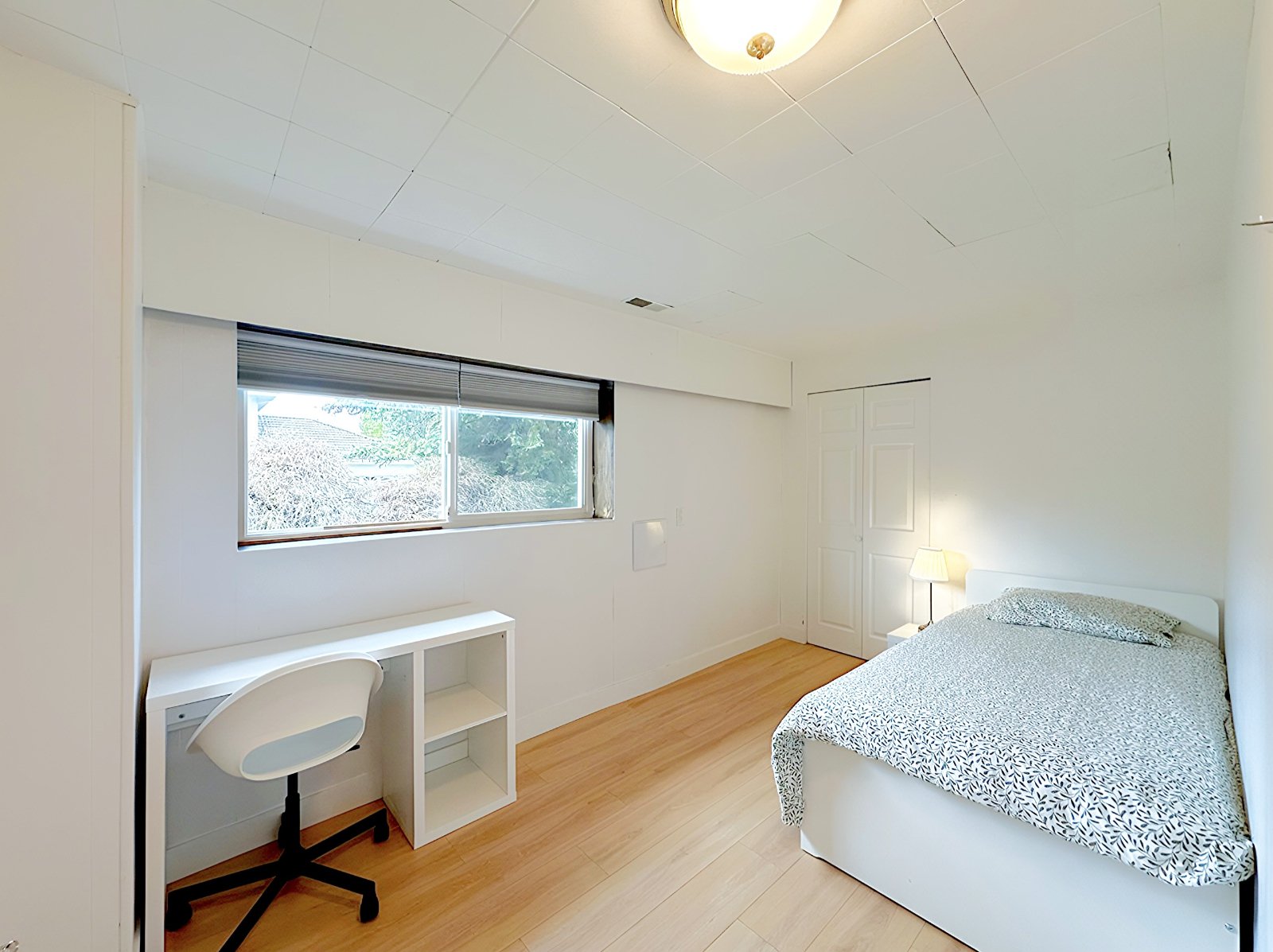Room in House for Rent - 7005 Maureen Cres, Burnaby, BC 2